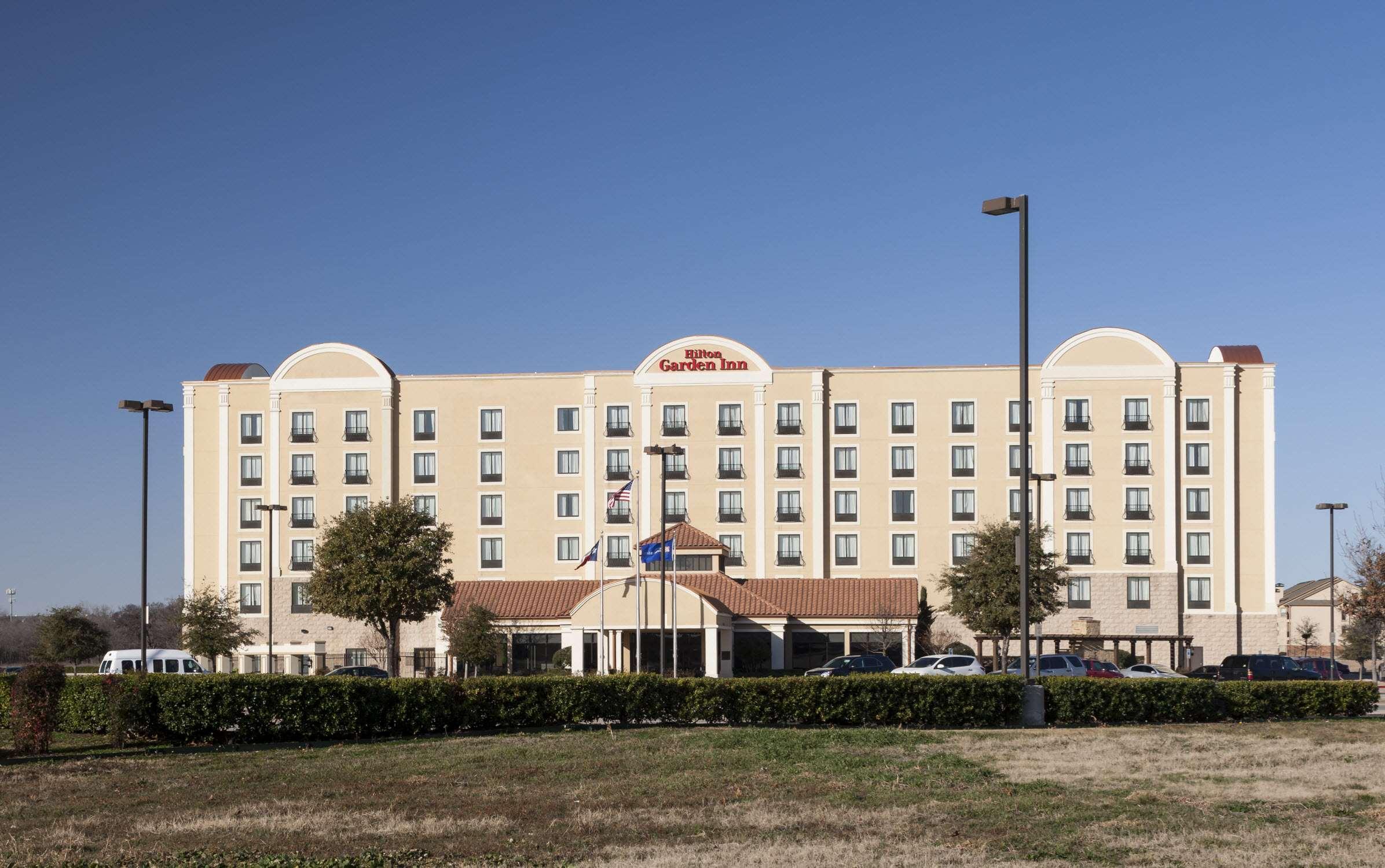 Hilton Garden Inn Dallas Lewisville Eksteriør billede