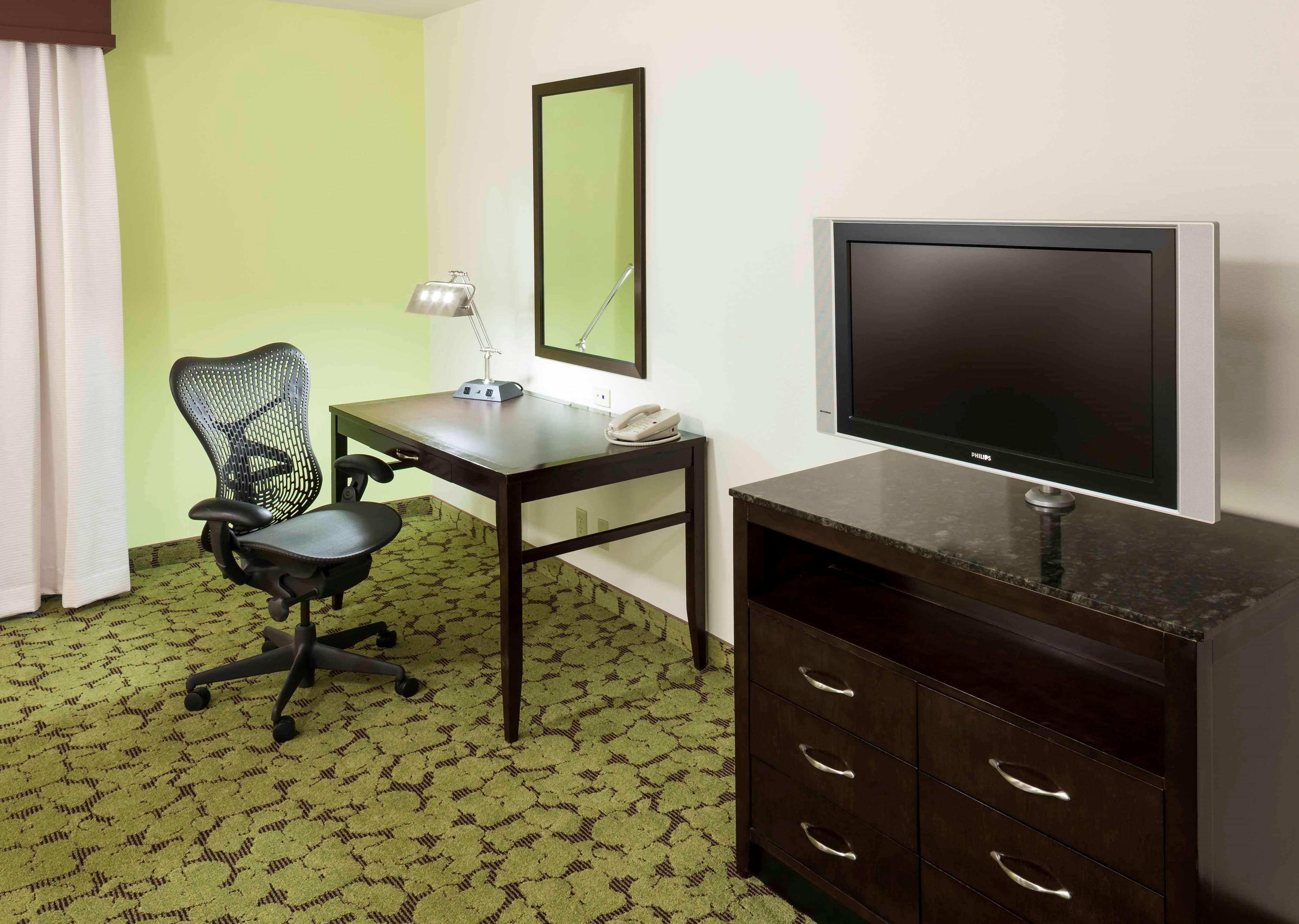 Hilton Garden Inn Dallas Lewisville Eksteriør billede