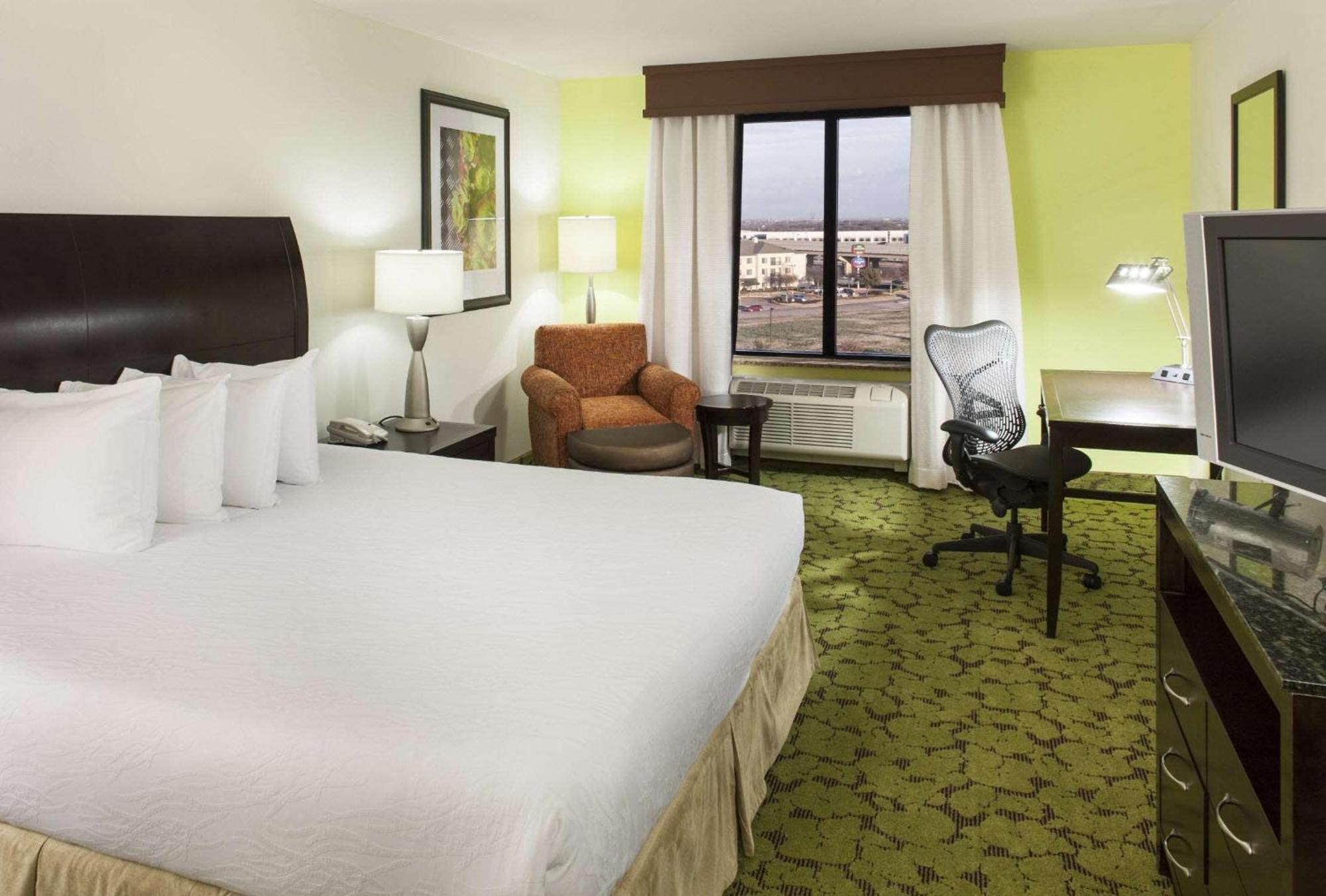 Hilton Garden Inn Dallas Lewisville Eksteriør billede