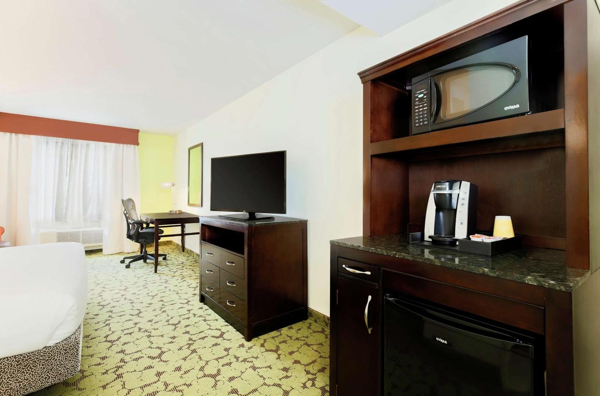 Hilton Garden Inn Dallas Lewisville Eksteriør billede